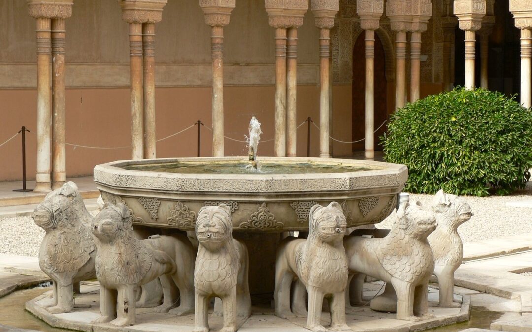 グラナダ観光【完全ガイド】モデルコースから天気、旅行計画のヒントまで