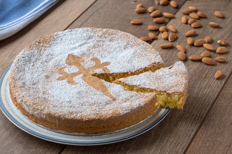 スペイン・サンティアゴ・デ・コンポステーラのアーモンドのケーキ