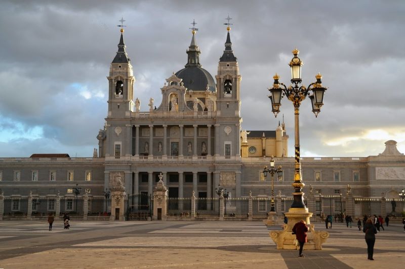 スペイン・マドリードのアルムデナ聖堂