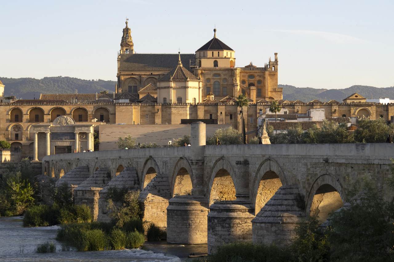 cordoba-mezquita-sunrise-spain スペイン・コルドバの朝焼け