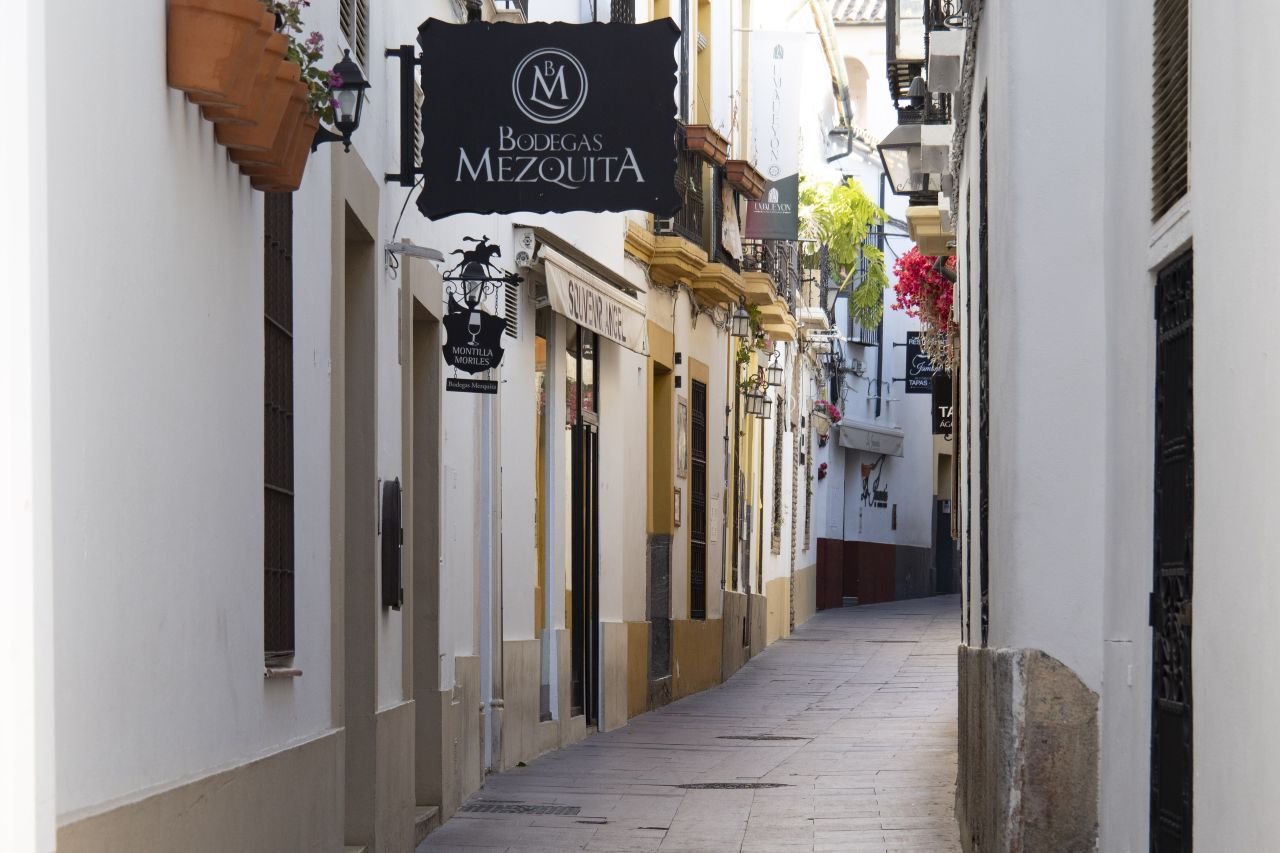 スペイン・コルドバのユダヤ人街の道