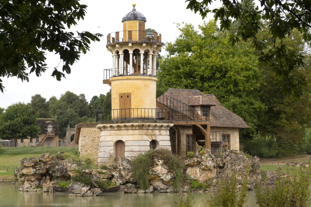 フランス・ヴェルサイユ宮殿の「王妃の村里」