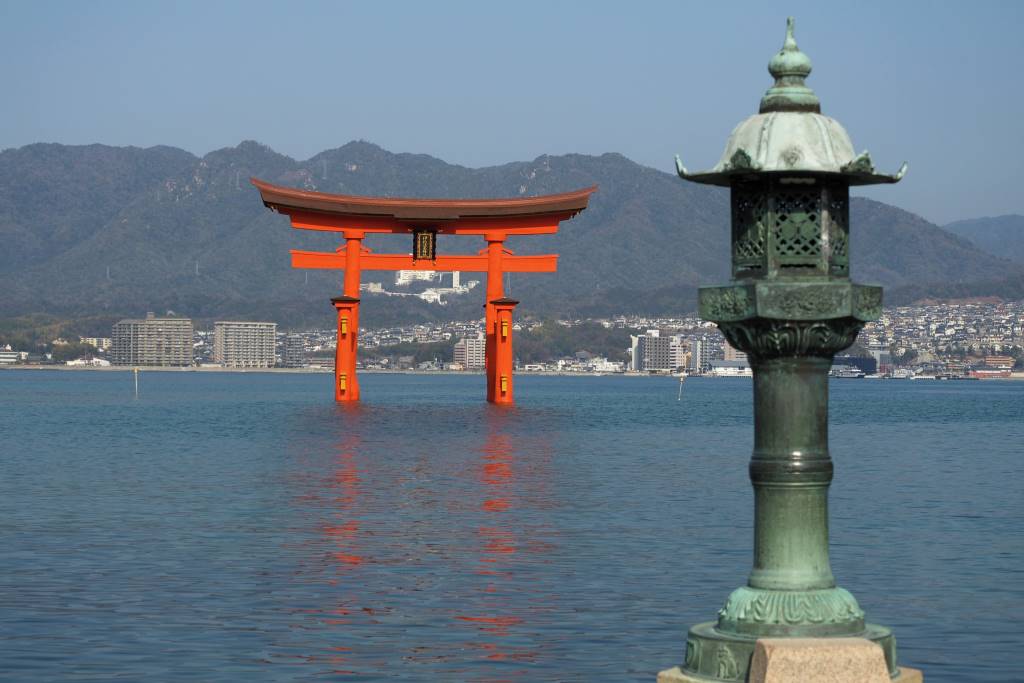 広島県・宮島厳島神社の鳥居