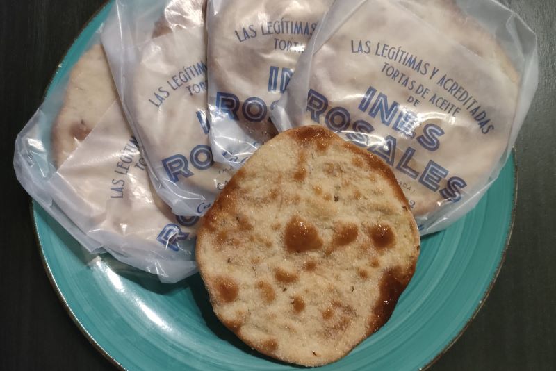 スペイン・セビリアのお菓子「イネス・ロサーレス」