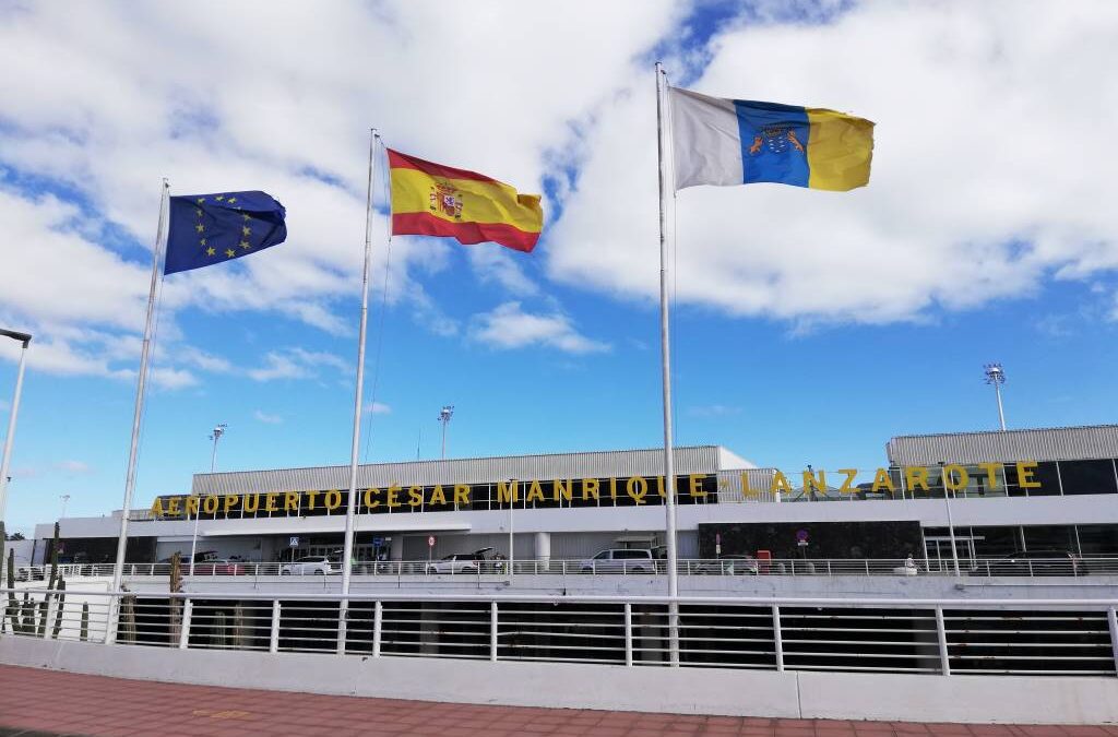 ランサローテ島の空港はどこ？ターミナルは？市内までの行き方は？