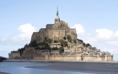 モンサンミッシェル観光完全ガイド｜モデルコース、アクセス、注意点すべて解説