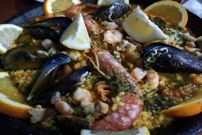 スペイン・カナリア諸島のランサローテ島のパエリア