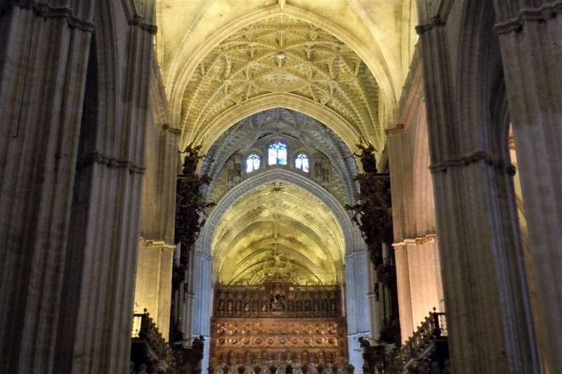 セビリア大聖堂の内装