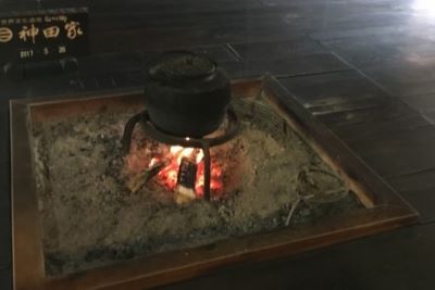 岐阜県・白川郷の神田家の囲炉裏