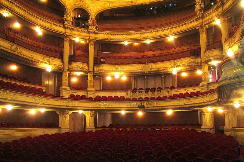 劇場内のイメージ