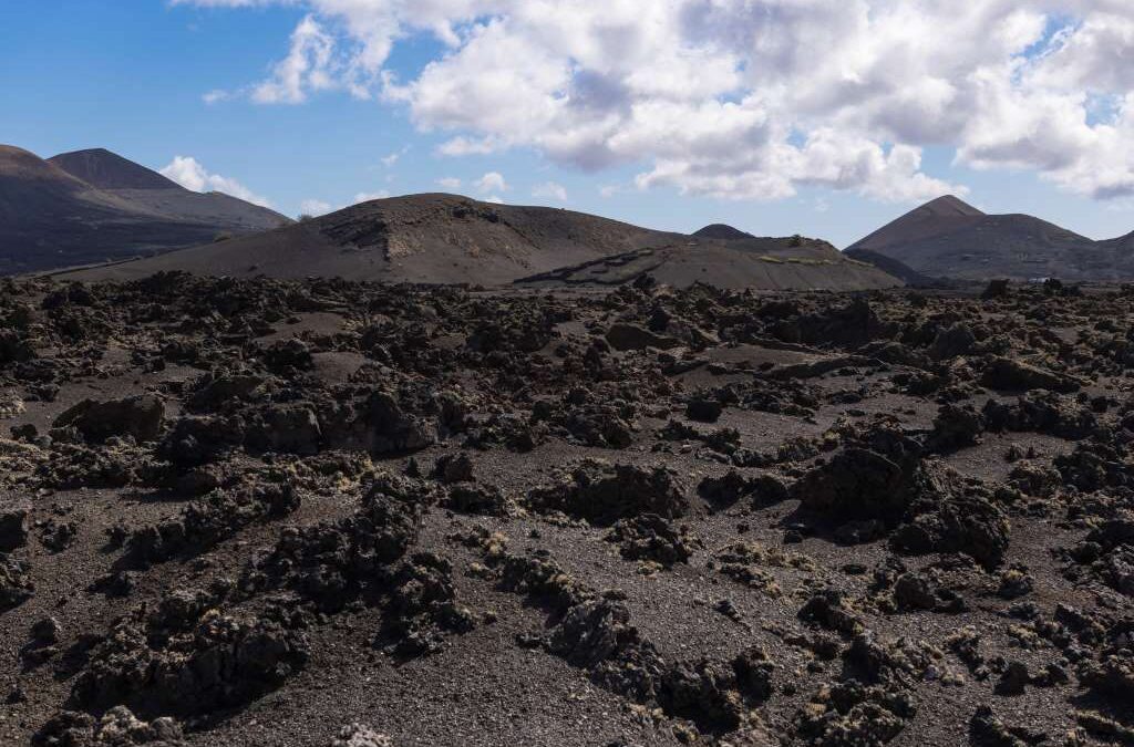 １００火山の島！ランサローテ島の自然のすごさを数字で実証！
